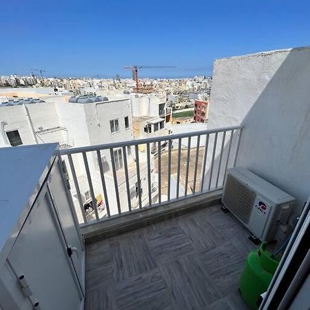 2 Bedroom Apartment In Msida, Malta Esterno foto